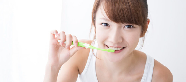 成人の約8割が歯周病にかかっている日本